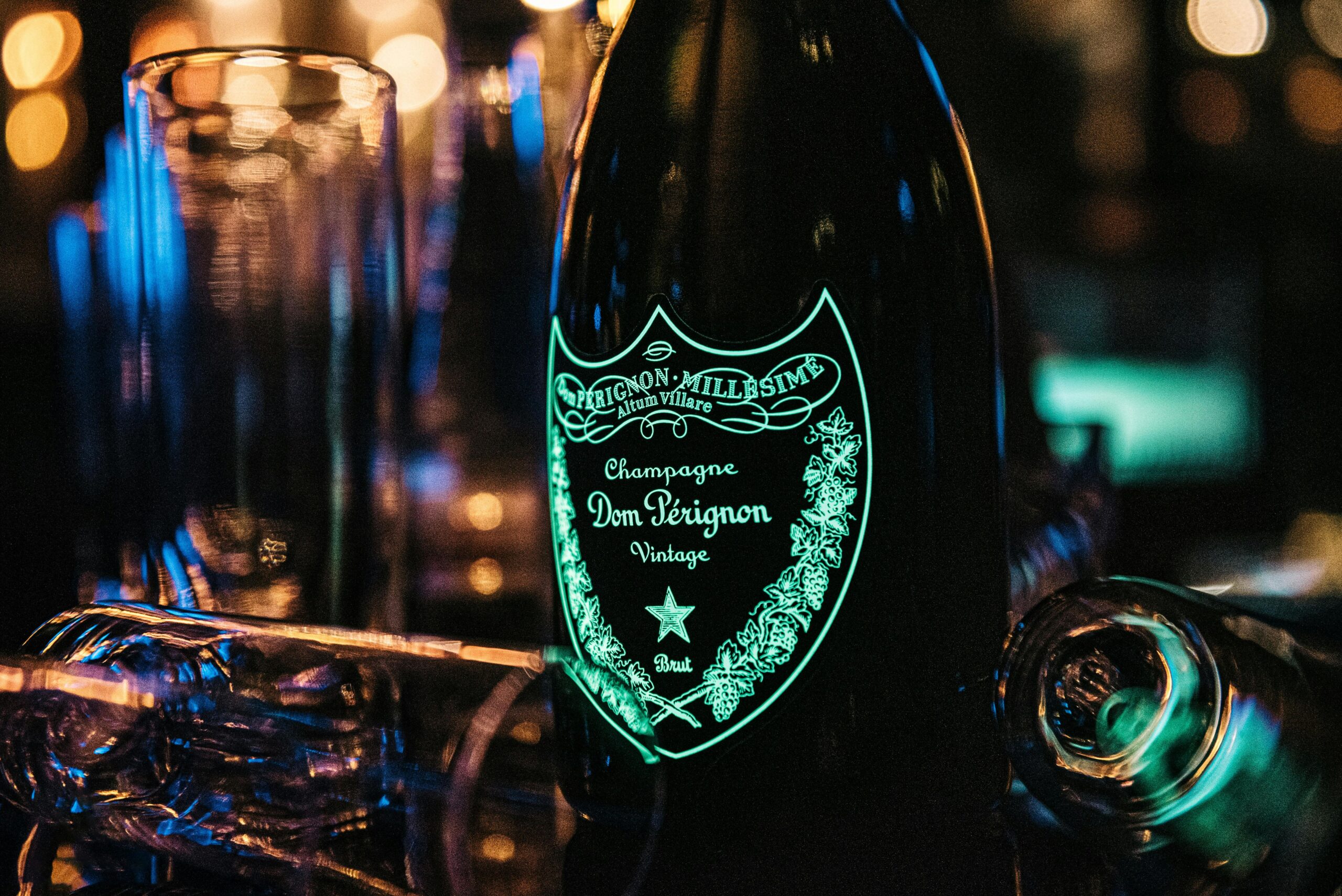 Dom Perignon signs New Deal with Emirates Airline